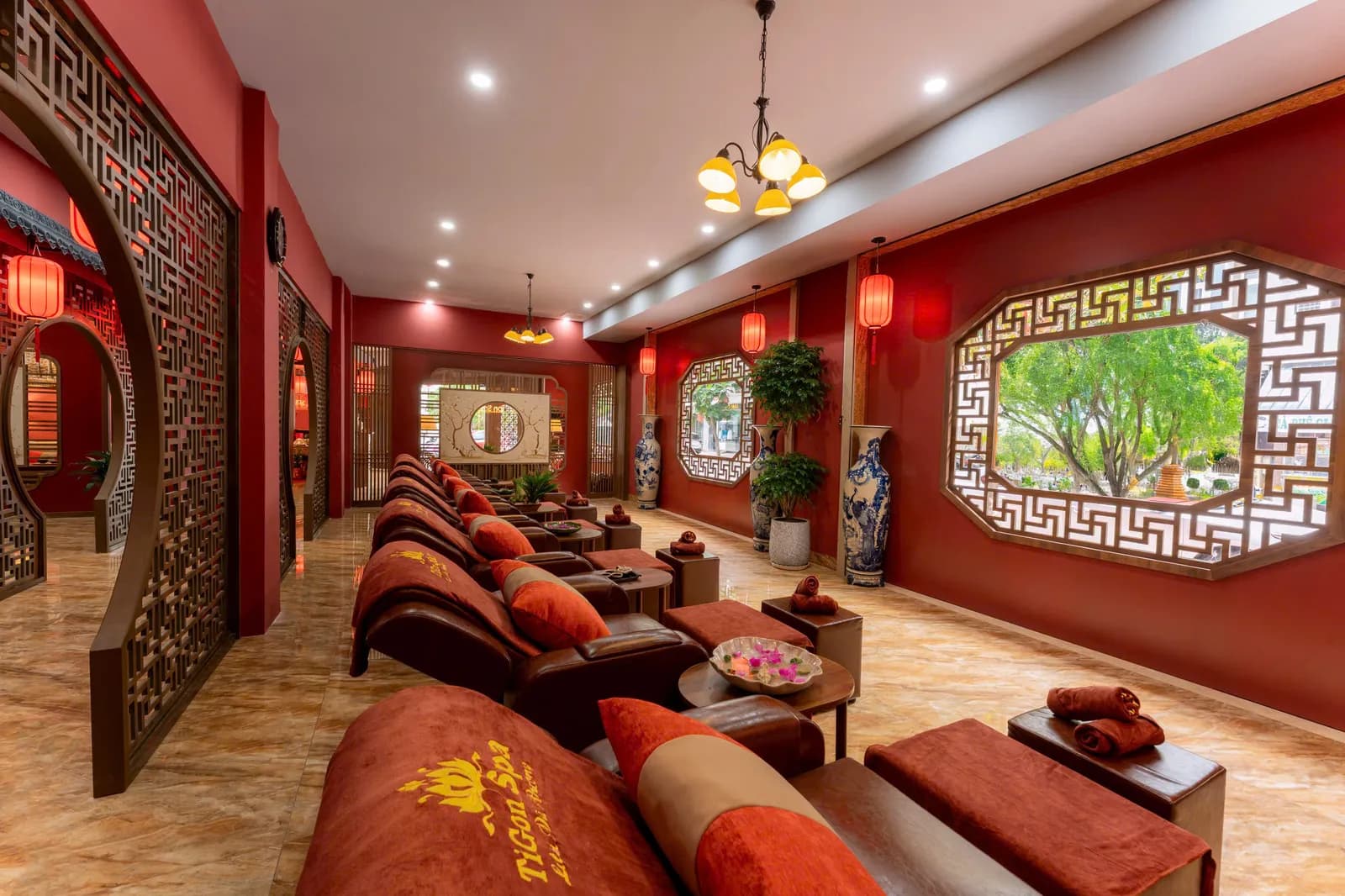 Không gian bên trong Tigon Spa