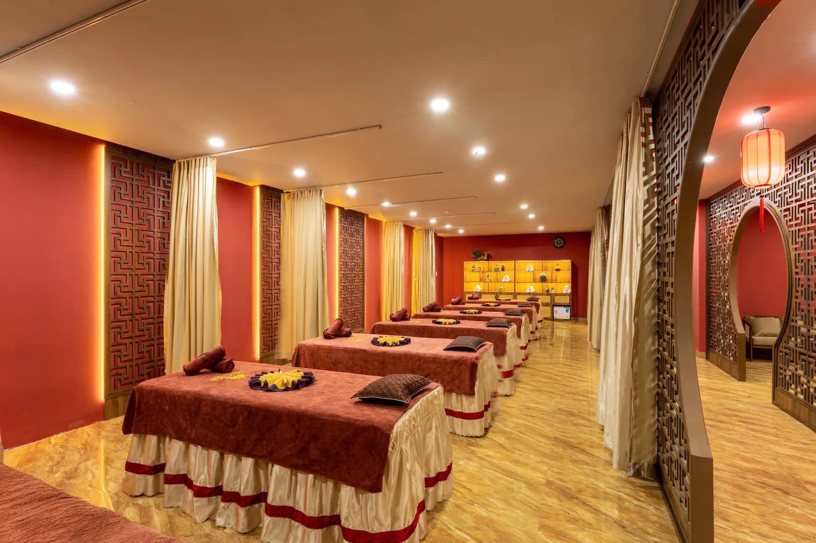 Không gian trị liệu ấm cúng tại Tigon Spa